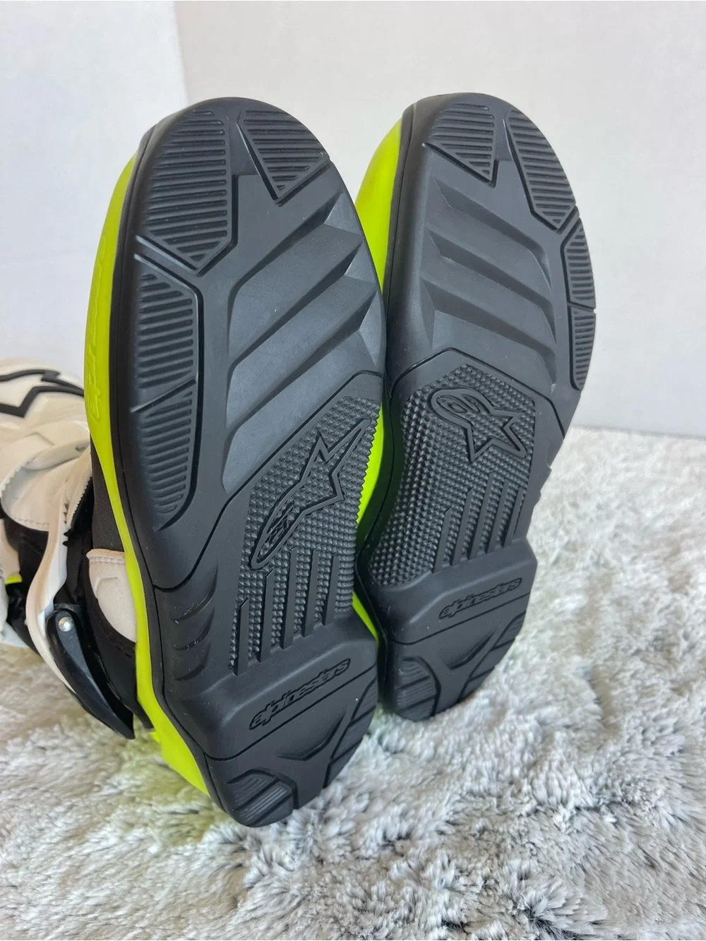 Alpinestars Black, White & Neon Yellow Motocross Boots US Youth/Big Kids 1.5 2.0
